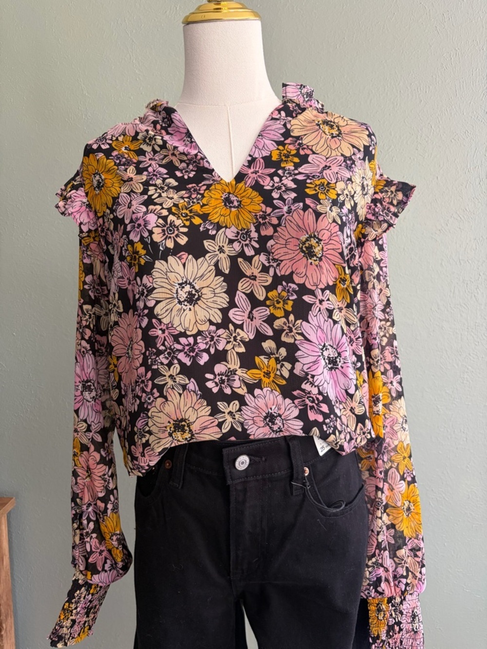 Michael Kors Floral Ruffle Sleeve Women's Top size medium